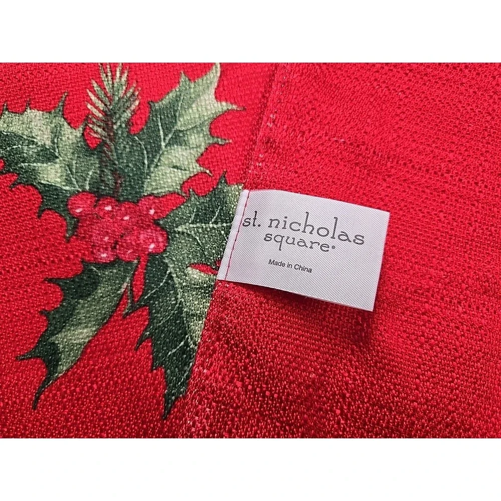 Holiday Placemats St. Nicholas‎ Square Holly Berry Set of 5 Traditional